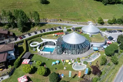 Der Swimmingpool an oder in der Nähe von Schöneben Chalet Schneerose