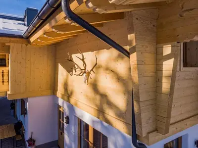 Ein Balkon oder eine Terrasse in der Unterkunft Falkensteinalm Top 1