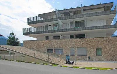 Das Gebäude in dem sich die Ferienwohnung befindet