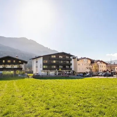 Brixen Alpin Living Top 13