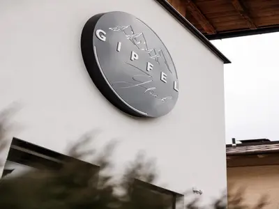 Ein Zertifikat, Auszeichnung, Logo oder anderes Dokument, das in der Unterkunft Stylish apartment in Kirchberg in Tirol ausgestellt ist