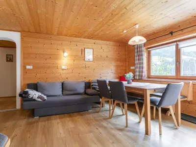 Ein Sitzbereich in der Unterkunft Am Bauernhof Top 1 und 2