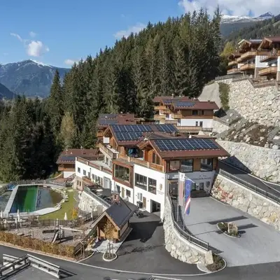 Chalet Retreat with Terrace & Sauna