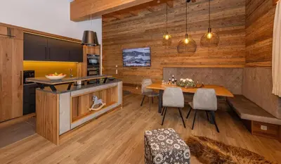 Küche/Küchenzeile in der Unterkunft Bachgut, das Resort am Berg - Chalet 6