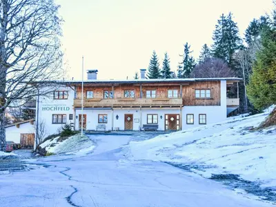 Apartment Hochfeld-3 by Interhome im Winter