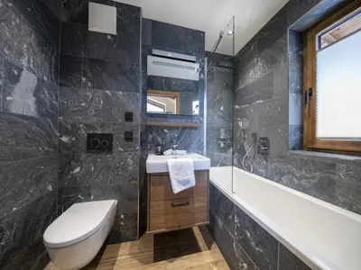 Ein Badezimmer in der Unterkunft Chalet in Neukirchen for 8 people