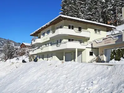 Apartment Huber-2 by Interhome im Winter