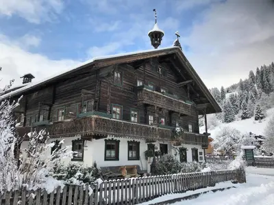 Hauserbauer im Winter