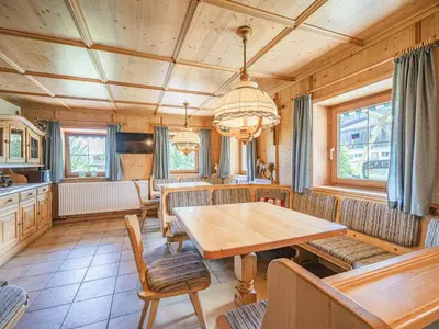 Ein Sitzbereich in der Unterkunft Weberhof Top 4